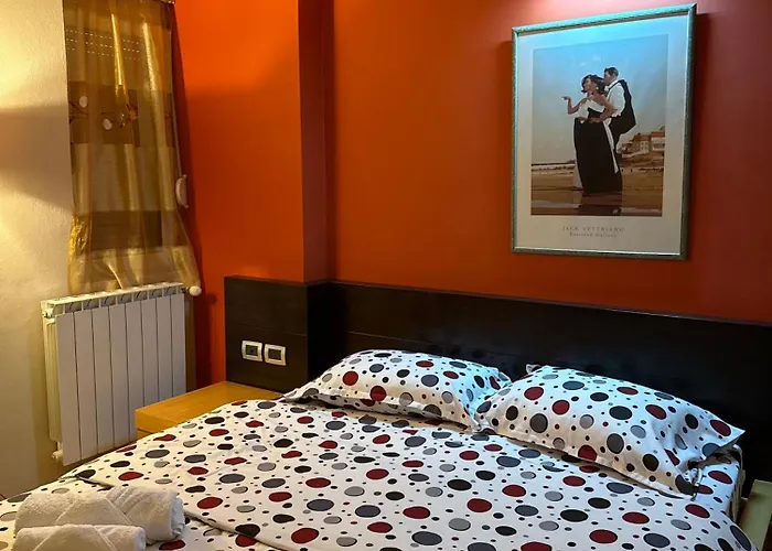 Sunshine Place * Elbasan