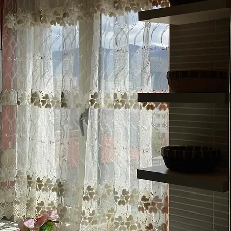 Sunshine Place Apartment *